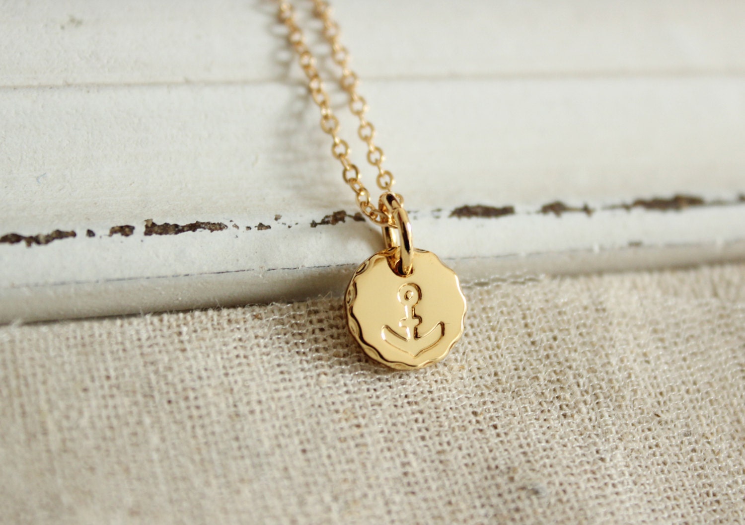 dainy modern  minimalist  24k  gold  plated  brass anchor  necklace anchor jewelry nautical jewelry