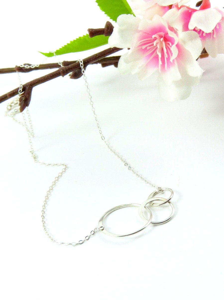 Three Circle Necklace, Three Ring Necklace, Sterling Silver Ring Necklace, Silver Ring Necklace, Interlocking Circle Necklace