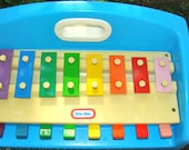 Vintage Kids Toy Piano. Colorful Shelf Display. Music. Little Tykes 1985. Preschool, Toddler Toys.