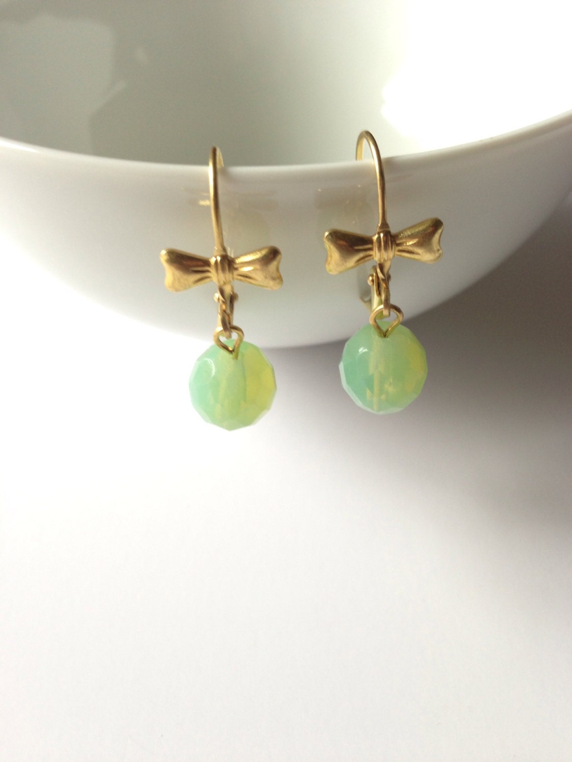 Wrist Soirée: Addison Earrings (pastel green)