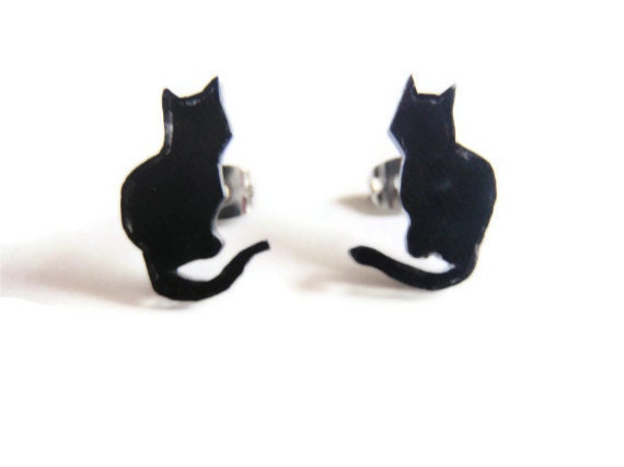 Cheeky sitting cat earrings - Black Cat Studs