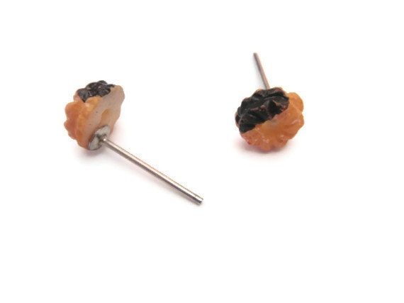 Tiny Donut earrings - Small Food studs - Dessert Jewelry
