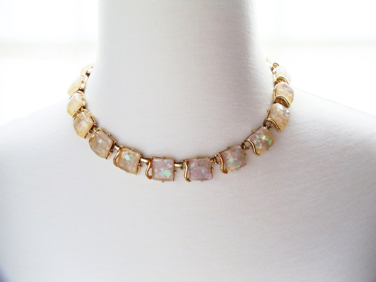 Vintage 50's Pink & Gold Coro Signed Necklace, 1950's costume jewelry,vintage necklace,pink, gold,spring trends,retro,spring wedding,Easter