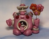 Polymer Clay Robot I Love Flowers Figurine - Miniature Whimsical Character Sculpture - BubbleBellyBotBaby