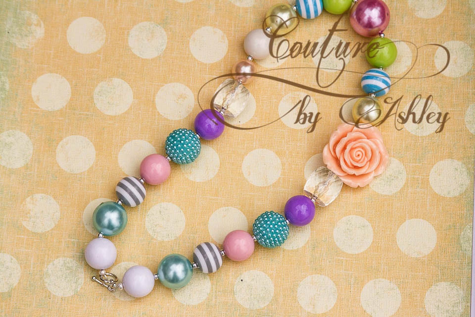 Chunky rose necklaces