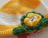 yellow crochet hat beanie with yellow crochet flowers for baby infant newborn girl fall winter photo prop