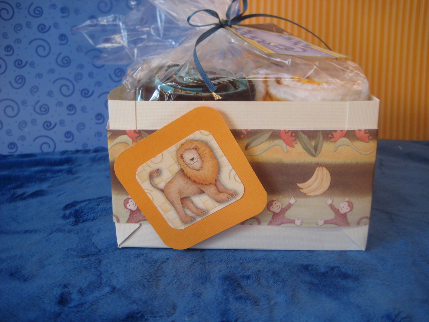 Baby/Toddler  Zoofari/ Jungle Boxed Gift Set...Tag Blanket/ Burp Cloths/ Washcloths.....Ready To Ship...FREE SHIPPING