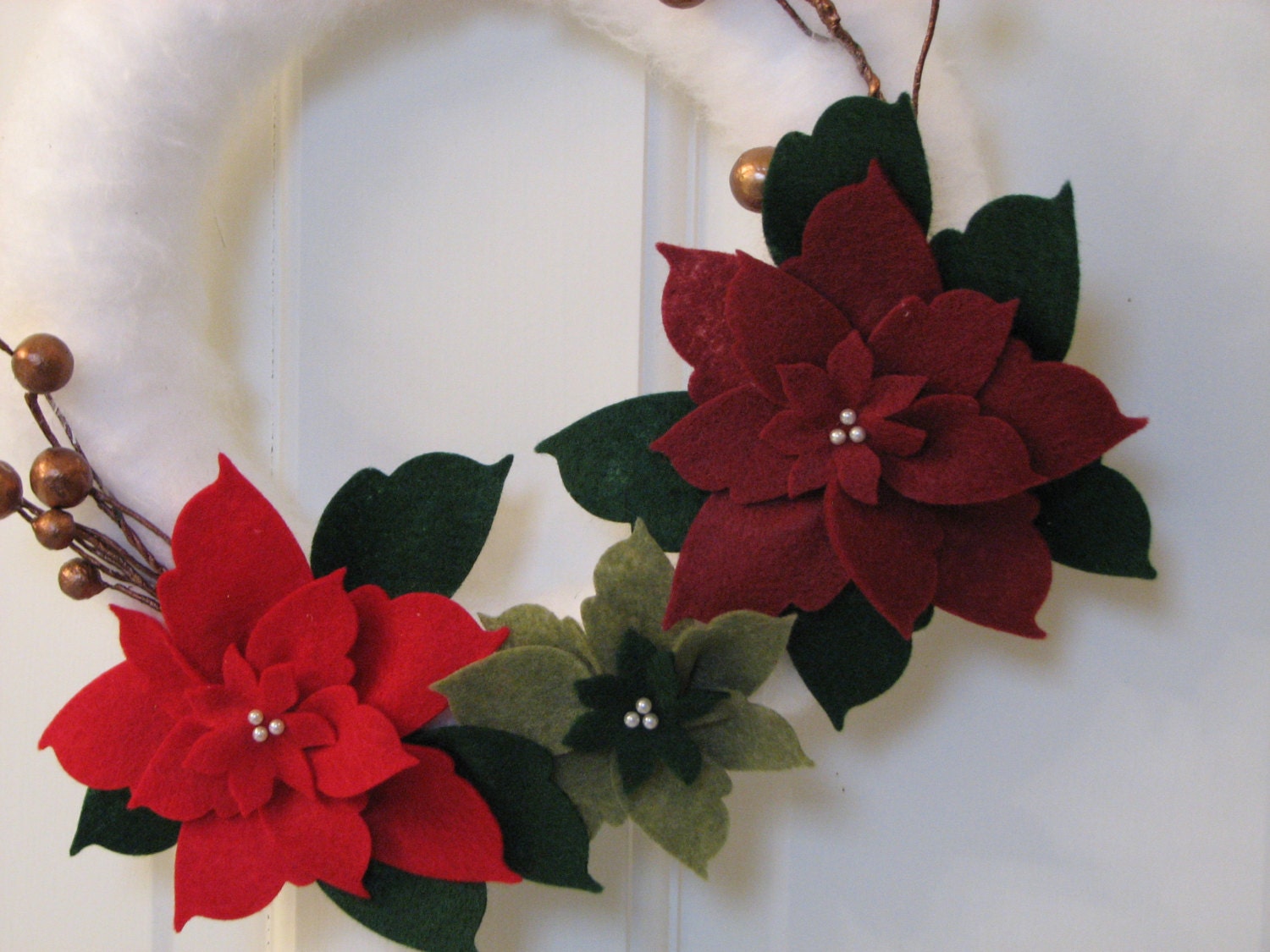 12" Christmas Poinsettia Wreath, White Yarn Wreath, Holiday Wreath, w/ Red, Burgundy, Green Eco-Friendly Felt Poinsettias, Gold Berries