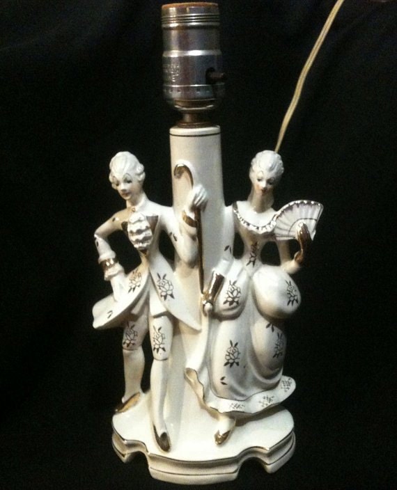 Vintage Antique 1940s-50s Colonial Man and Woman Ceramic Figurine Lamp