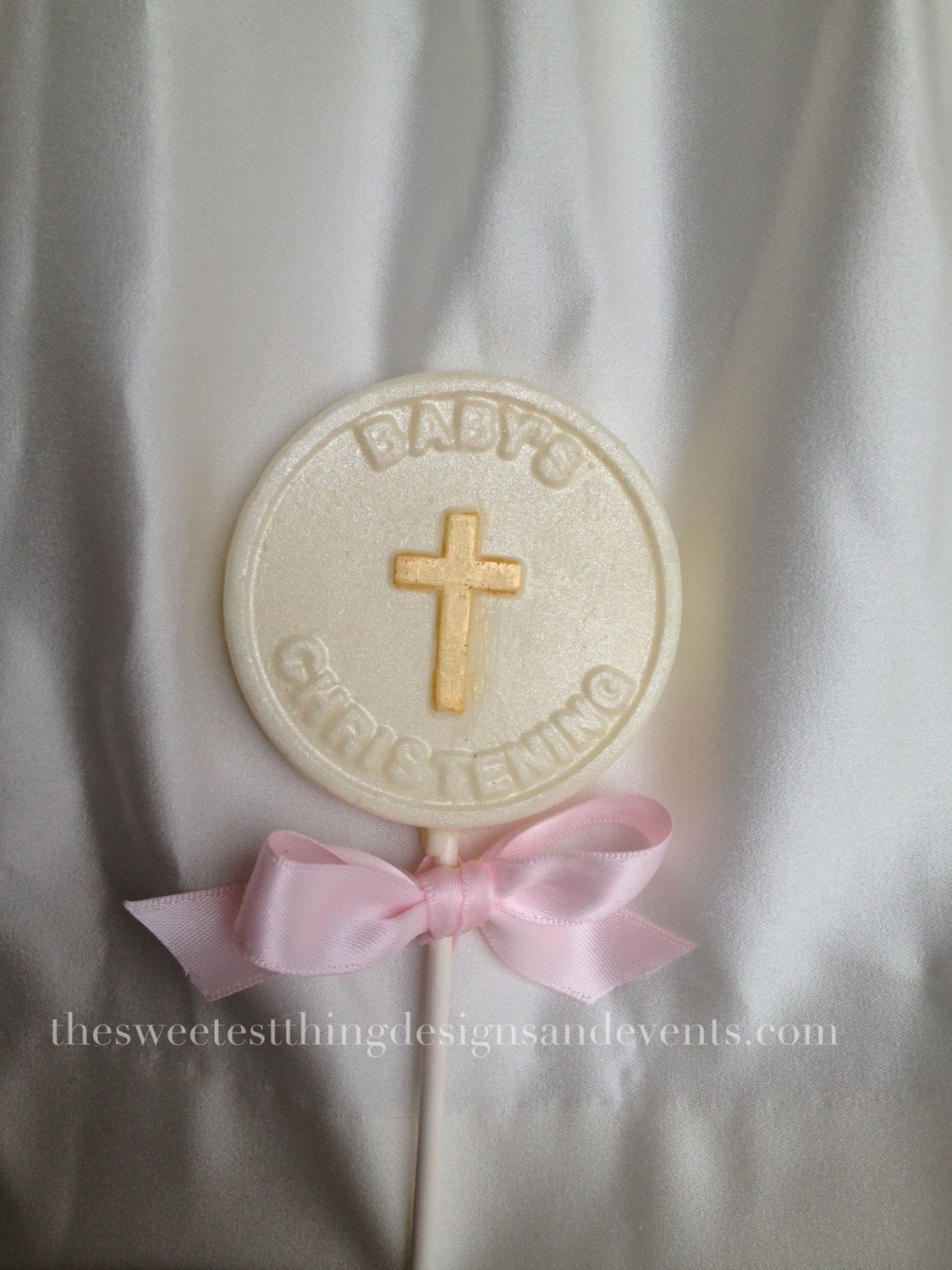 Chocolate lollipop / Baptism Favor/ Wedding Favor by The Sweetest Thing Designs & Events