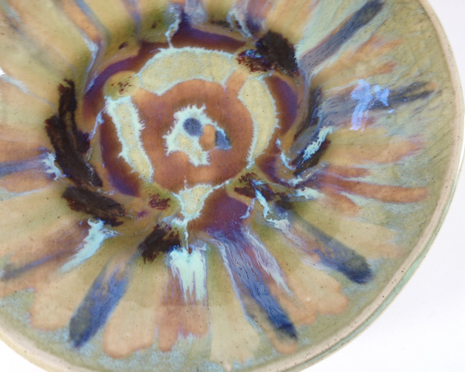 Decorative Colorful Serving Bowl Ceramics and Pottery