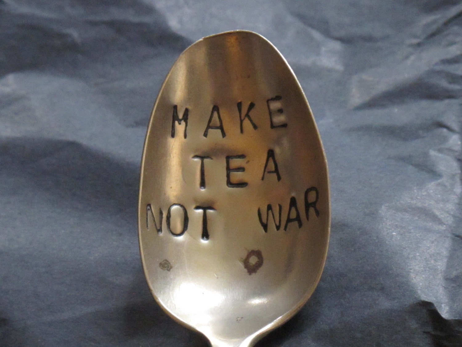 Vintage Bestikk: Gjør Tea Not War "- en morsom, quirky gave til ham eller henne - Kan også være personlig.