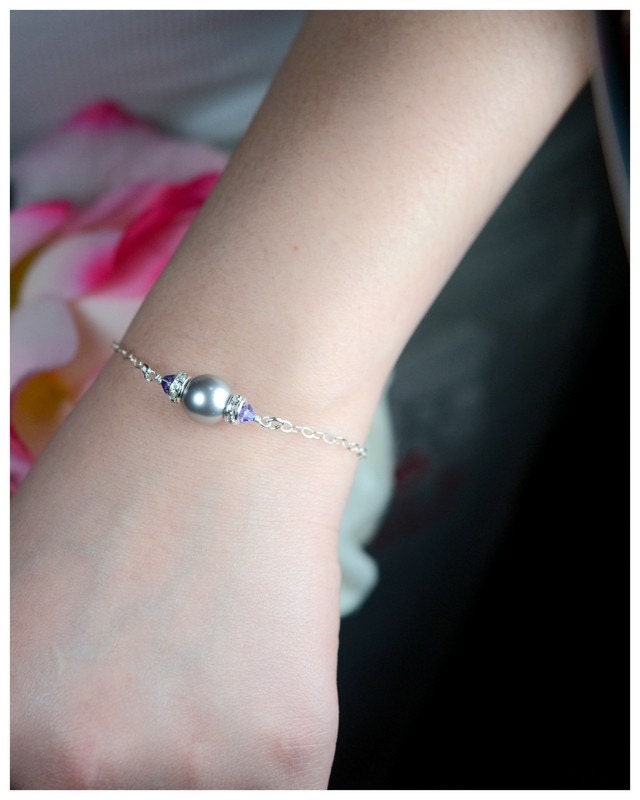 Bridesmaid jewelry purple gray silver Wedding Bridal Jewelry BRACELET Bridesmaid gifts ,thank you cards, swarovski gray pearl crystal bridal