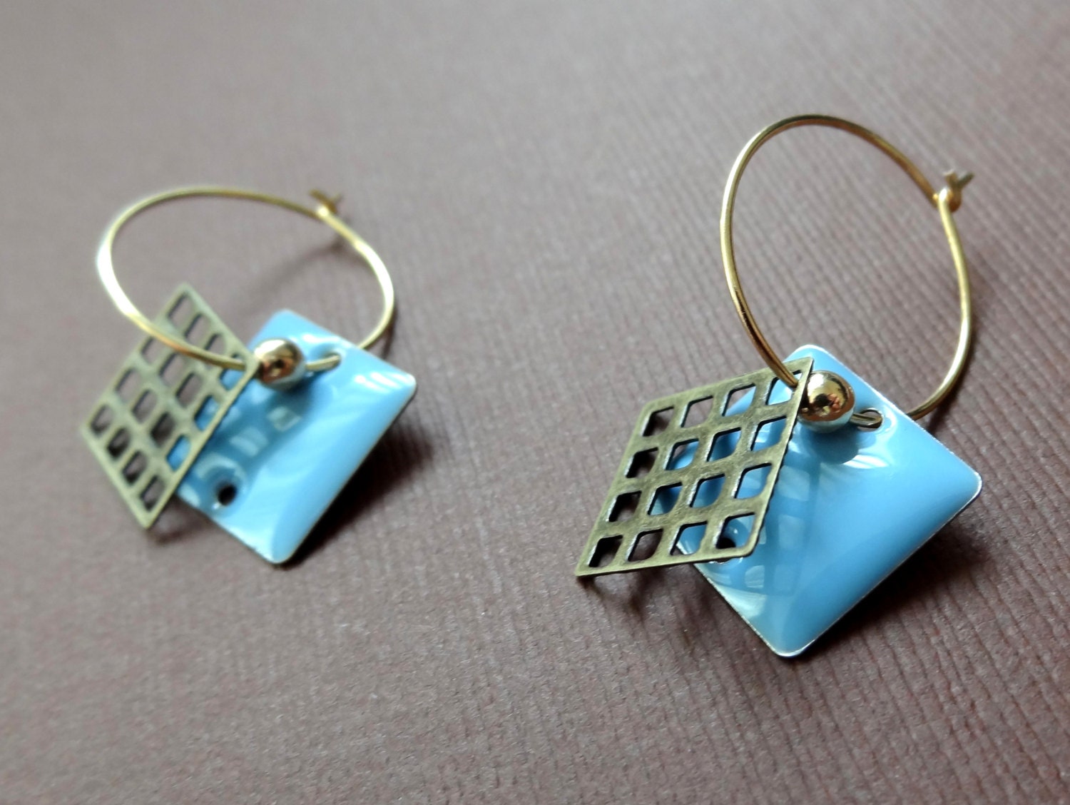 Vintage Grid Brass Charms Circle Hook Earrings, Gold Bead Royal Blue Square Hoop Earrings, Cute Draping Handmade Earrings, Gift For Her