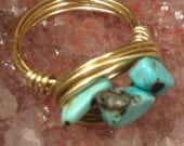 turquoise howlite nuggets goldtone wire wrapped ring sz 7