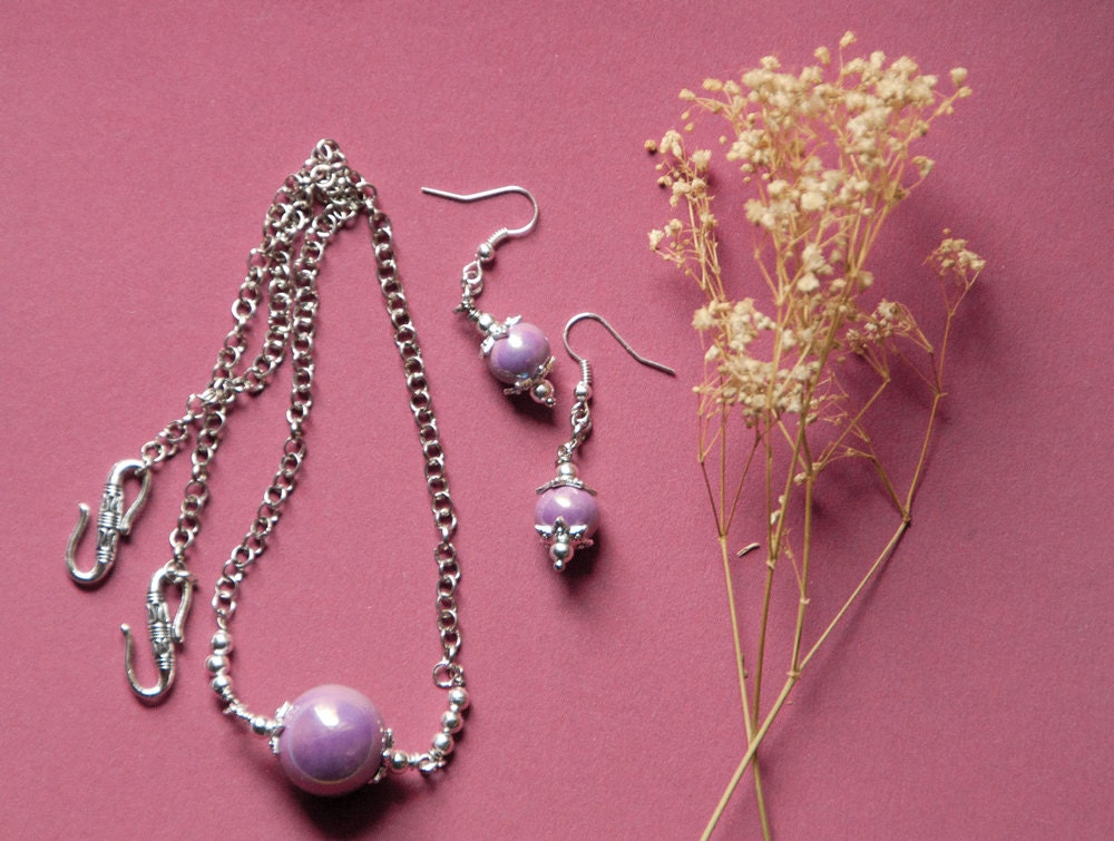 Jewelry set ceramic beads, necklace and earrings, light purple Pearlized ceramic beads, ethnic boho chic style, silver choker earrings