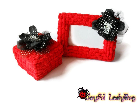 Embellished frame for picture, trinket - jewelry box, red, decorated black flowers, gift, present, girl, woman