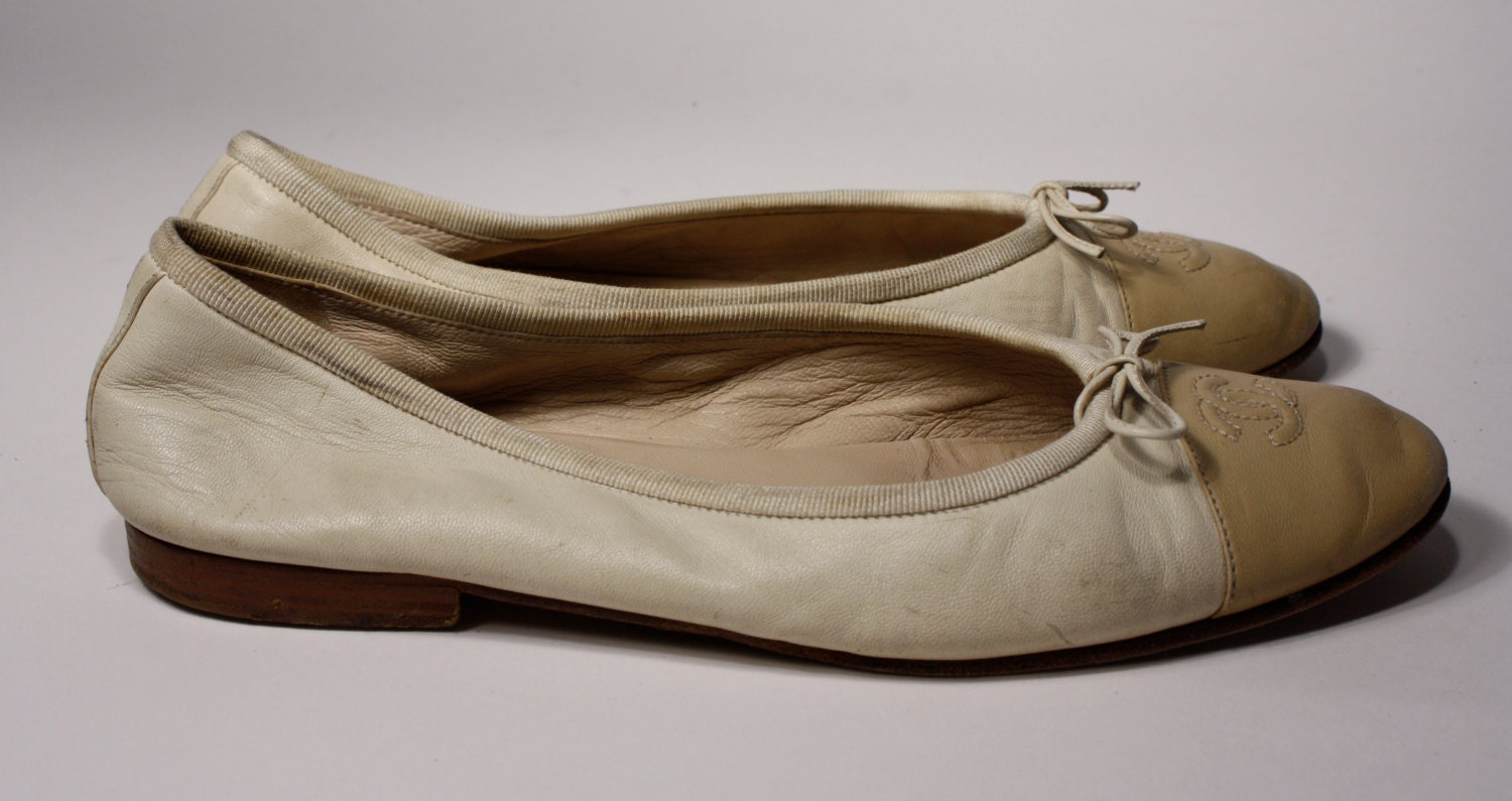 Vintage CHANEL Cream and Beige Flats With CC Toes and Leather Ties