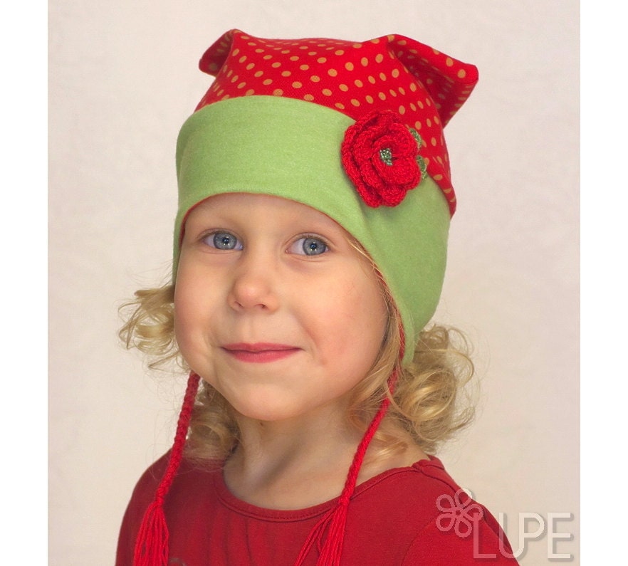 Girl spring hat cotton jersey green and red fabric decor rose