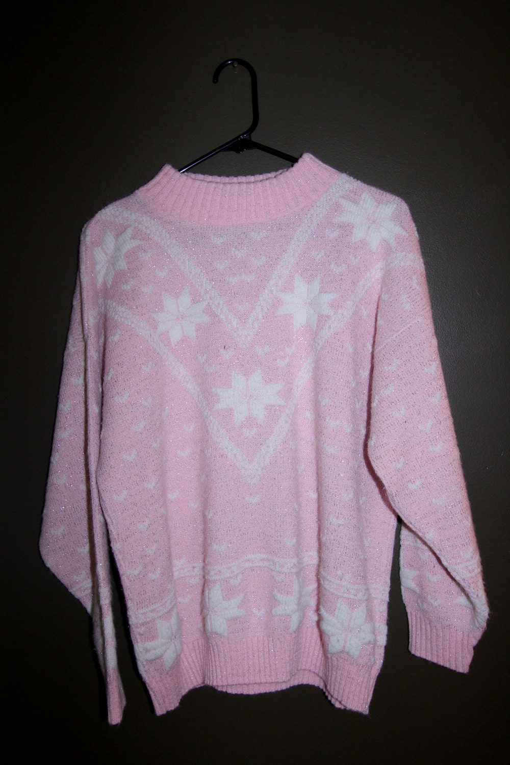 vintage novelty pastel pink ugly christmas sweater snowflake metallic heart sweatshirt