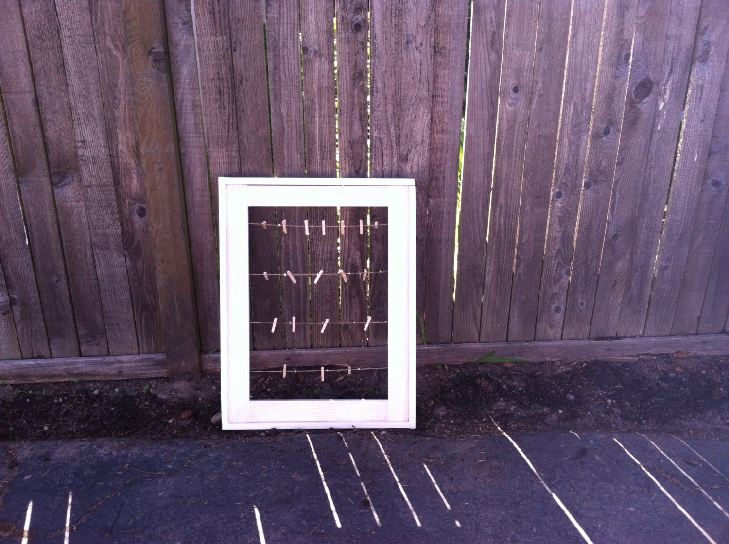 Wood Clothes-Line Picture Frame