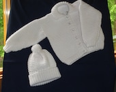 Baby sweater and hat set size 12-18 months