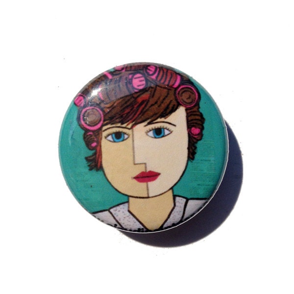 Mom in Curlers Magnet - Mom Pinback Button, Hair in Curlers Pin or Magnet, Stay at home mom, mom pin, 1 inch woman art magnet, mother pin