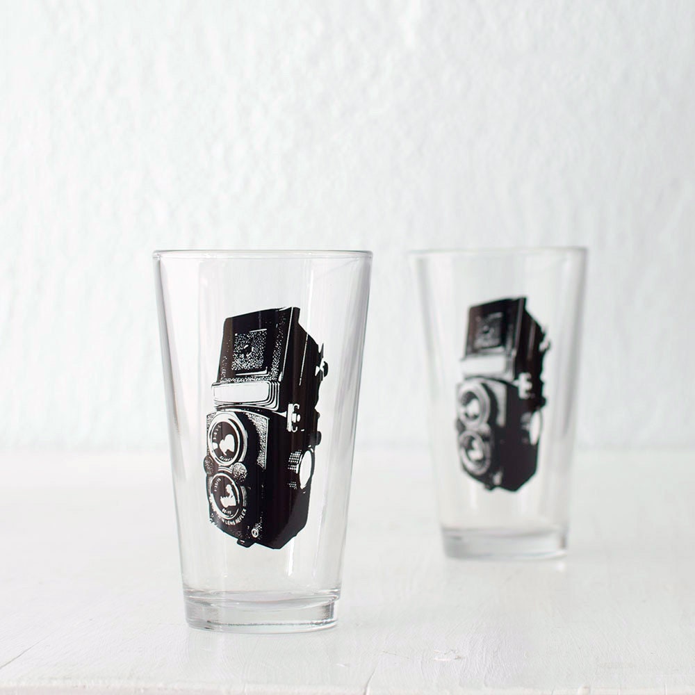 TLR camera, screen printed glasses, set of 2 pint glasses