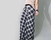 Grunge Plaid Maxi, Black Printed Long Skirt, Made to Order xs s m l xl, USA