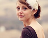 Bridal hair clip, Feather fascinator, Bridal lace clip, Wedding head piece - ODILLE