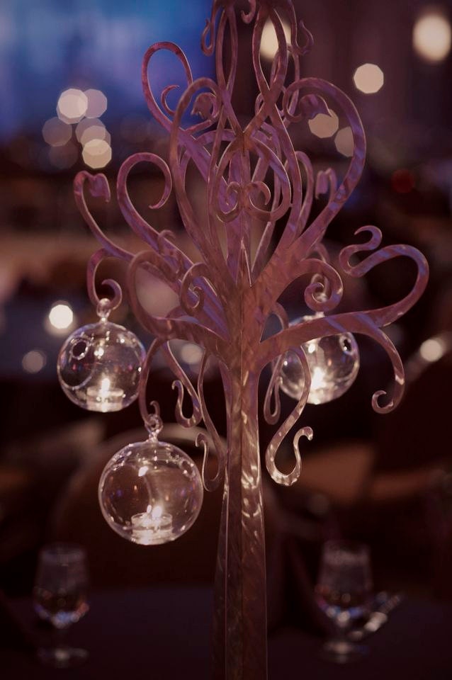 Metal Tree Centerpiece Polished Aluminum 3-Dimensional Tree Sculpture