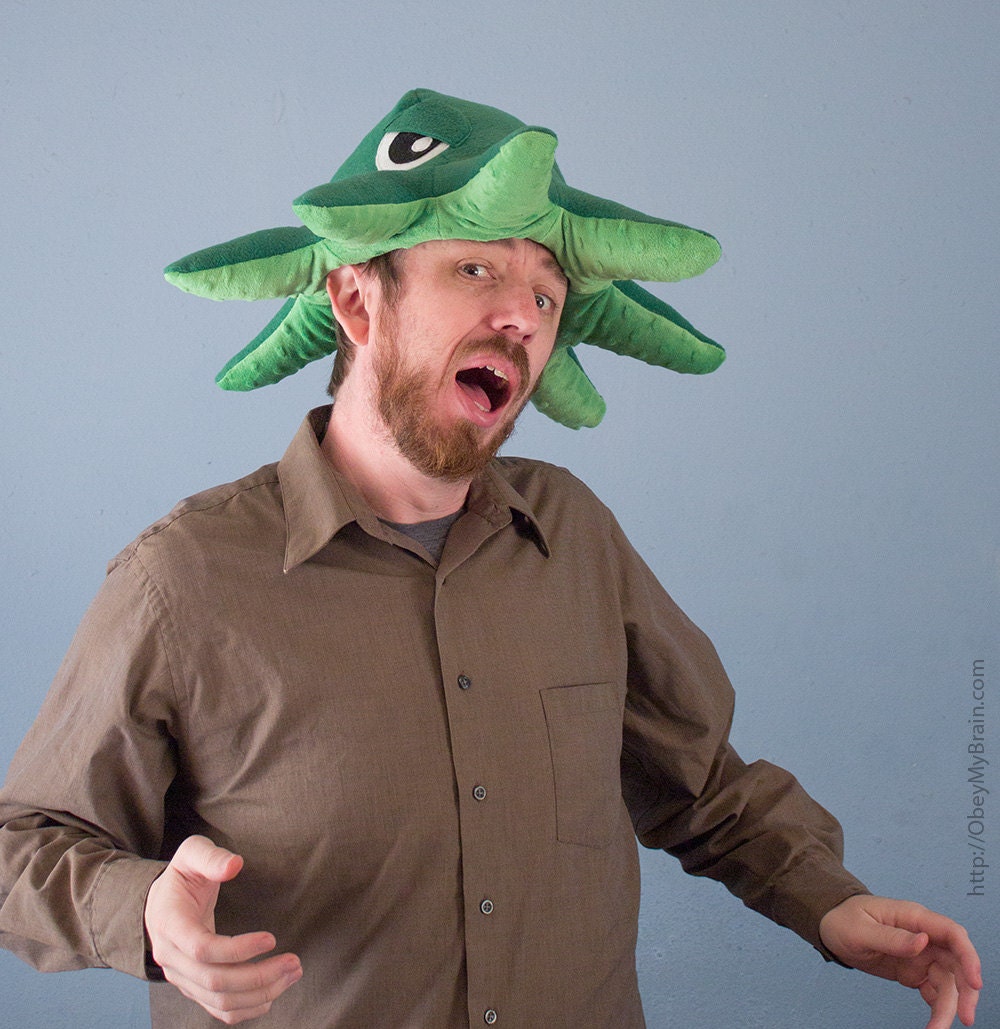 Fleece Octopod Hat/Pillow - Green