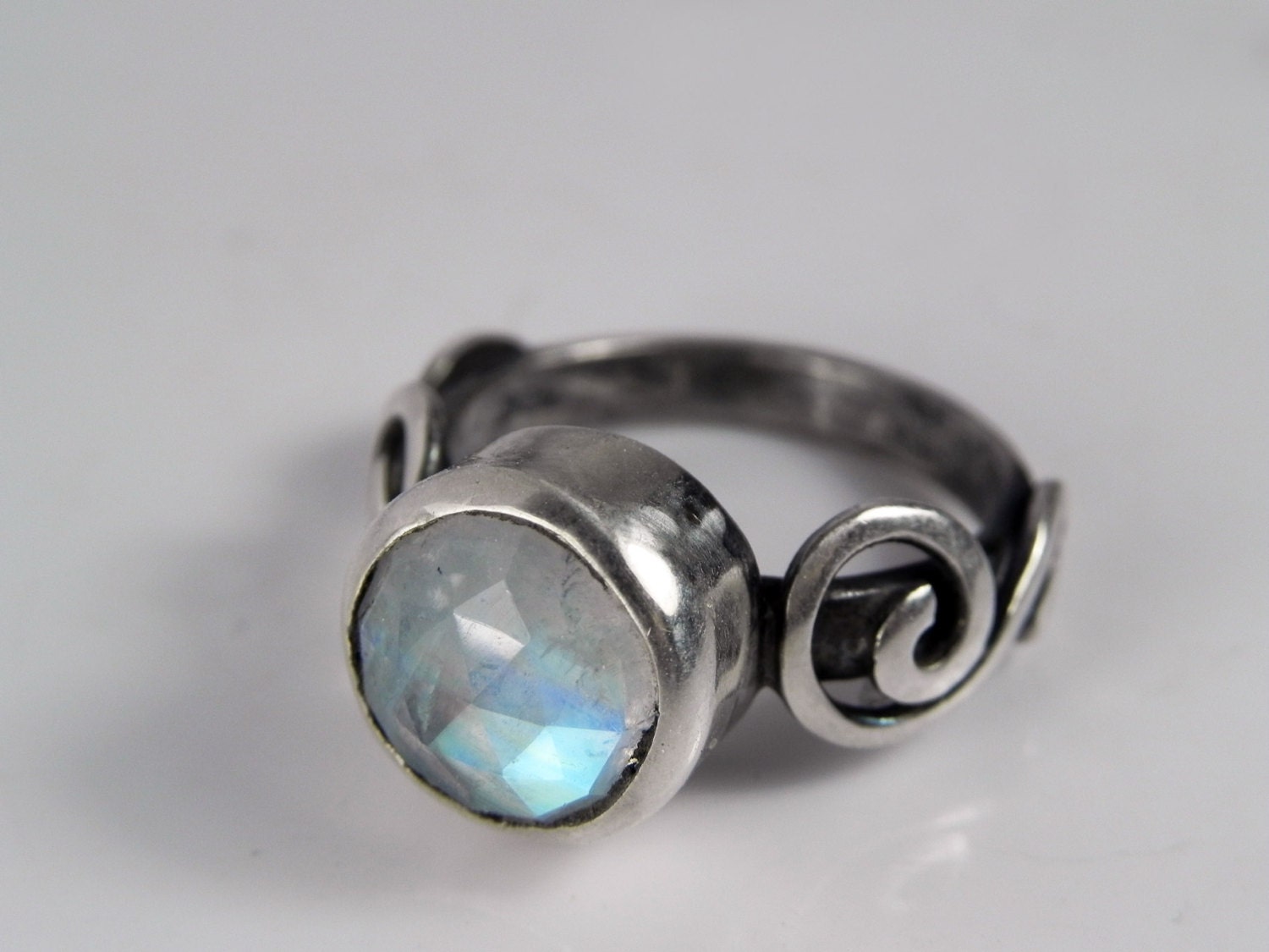 Rainbow Moonstone Ring - Moonstone Swirl Ring - Alternative Engagement Ring - Unique Aqua Blue Moonstone Jewelry - Vintage Inspired