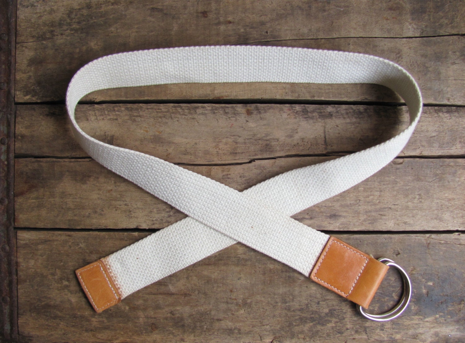 vintage c. 1980s neutral cotton webbing and leather D ring belt