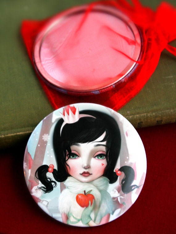 Snow White -  pocket mirror by Meluseena