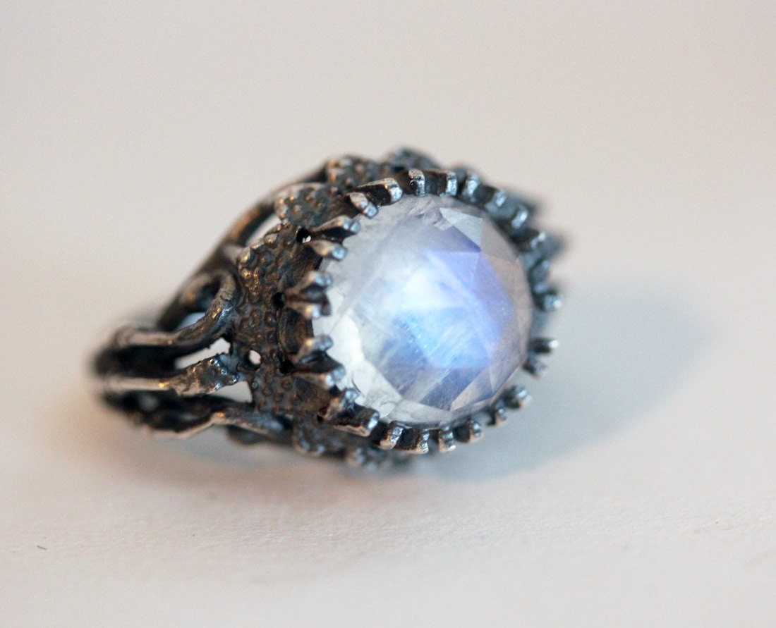 belonging to the darkness. moonstone & sterling silver.