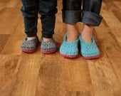 Instant Download - Crochet Pattern - Little Oma Slippers (6 sizes)