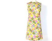 Mod 60s Dress / Geometric Dress / 1960s Dress / Chevron Dress / Small S
