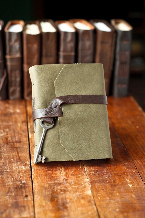 Green Leather Journal with Skeleton Key - Handmade Travel Journal