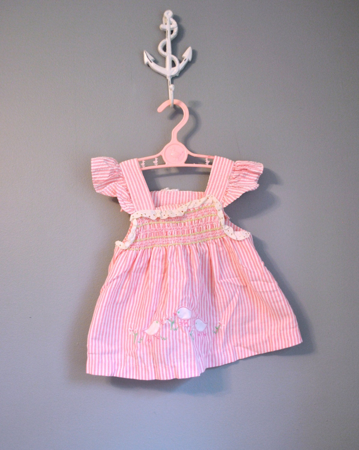 60s Baby Seersucker Sundress/ Pink and White Dress with Birds and Eyelet Trim/ Size 3 to 6 months