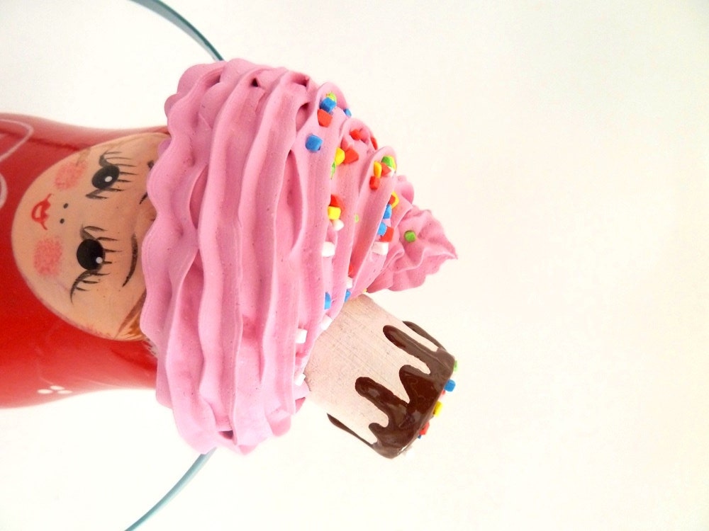 CUPCAKE HEADBAND cupcake Halloween costume fake cupcake photo prop session shoot and Katy Perry costume first birthday party ,pink icing