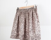 Silly Sue short skirt high-waisted silky viscose, polyamide skirt with elastic waist, 80s fabric, bohemian, hippie, size medium
