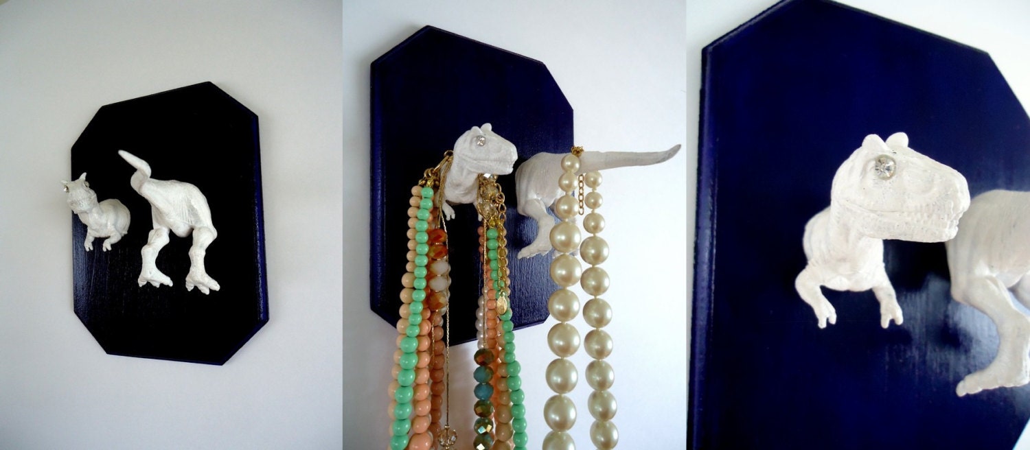 Dinosaur, jewelry organizer, hanging jewelry organizer, wall jewelry organizer, Kitsch figurine, Home decor, Toy, Animal art, Abstract art