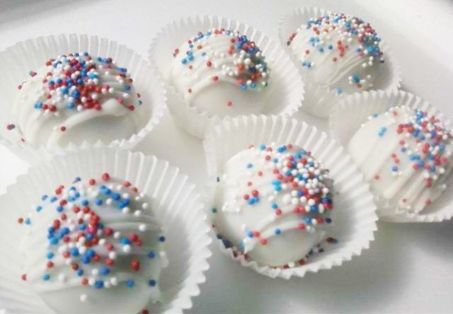 Patriotic Cake Drop 1/2 dozen