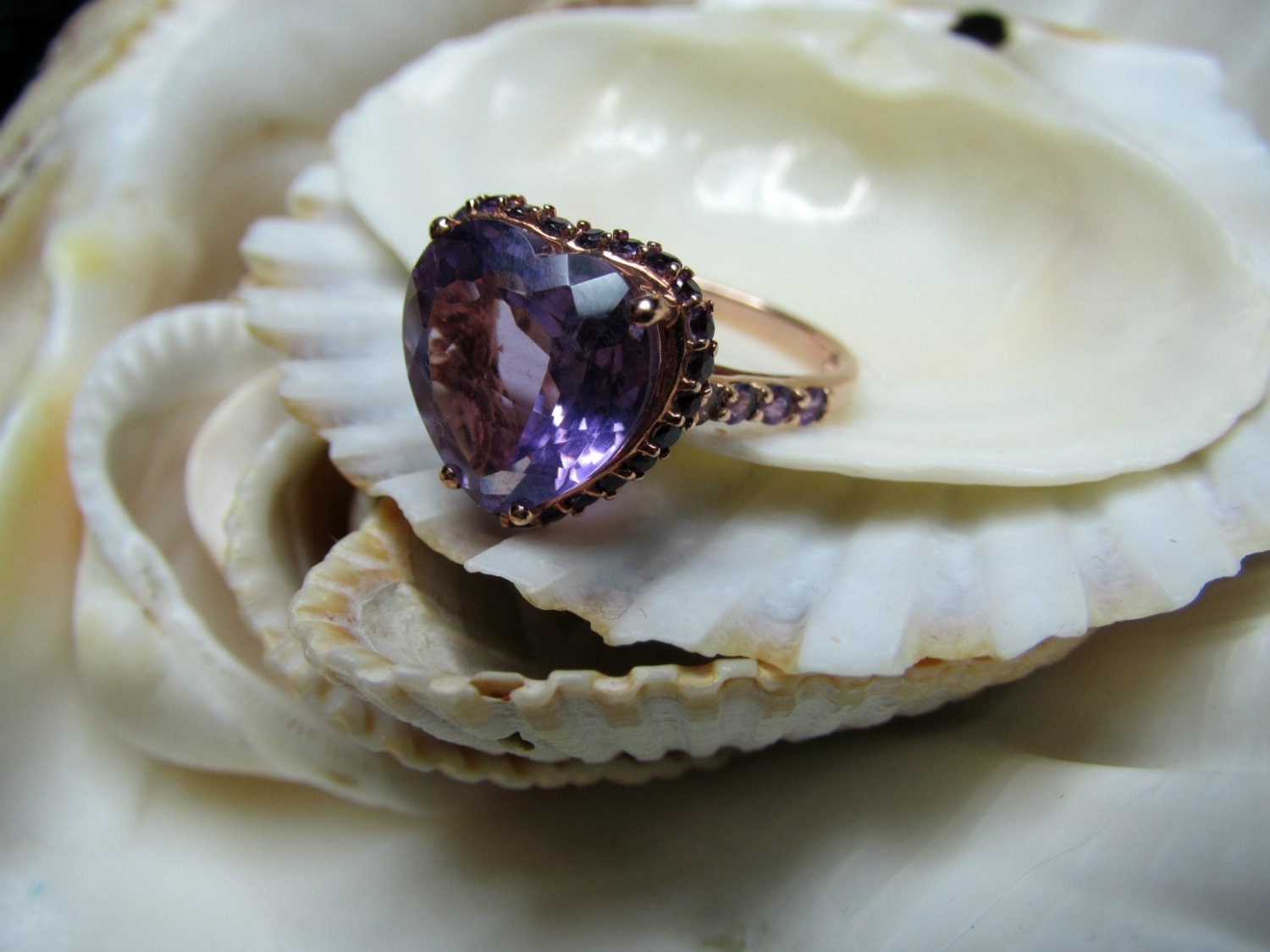 10k Amethyst Ring Rose Gold Heart Ring 6 carats 3.93g Size 7
