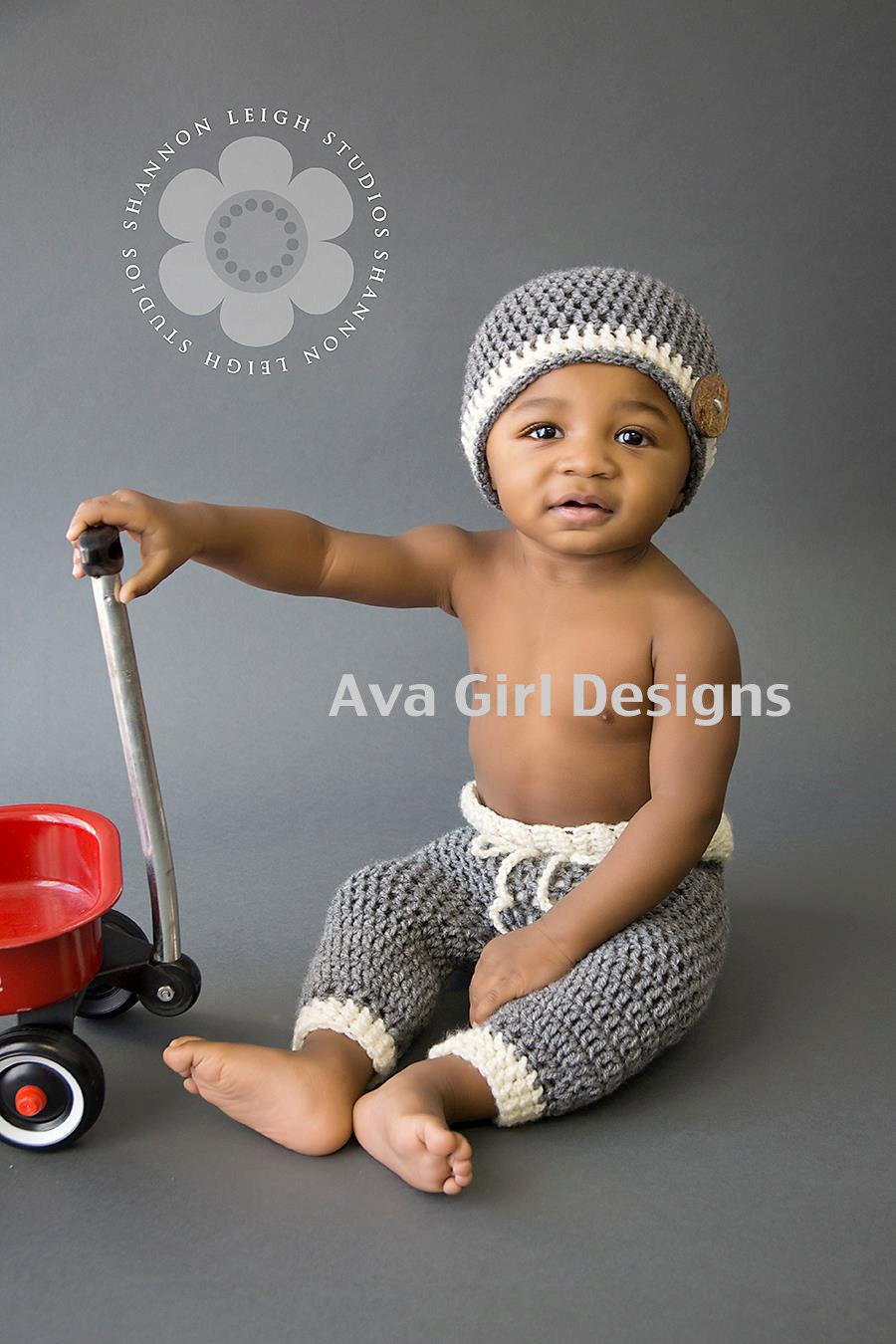 Baby pant and hat set in charcoal grey and cream 3 to 6 months