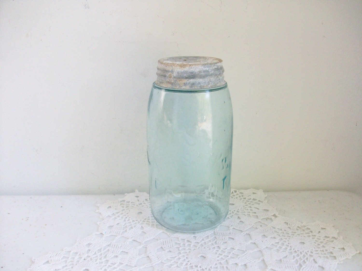 Old Mason Blue Green Jar Quart Ball Zinc & Porcelain Lid Rustic Farmhouse Cottage Older Sloped 1858