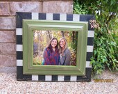 8x10 Distressed Picture Frame, Black / Linen / Spanish Olive