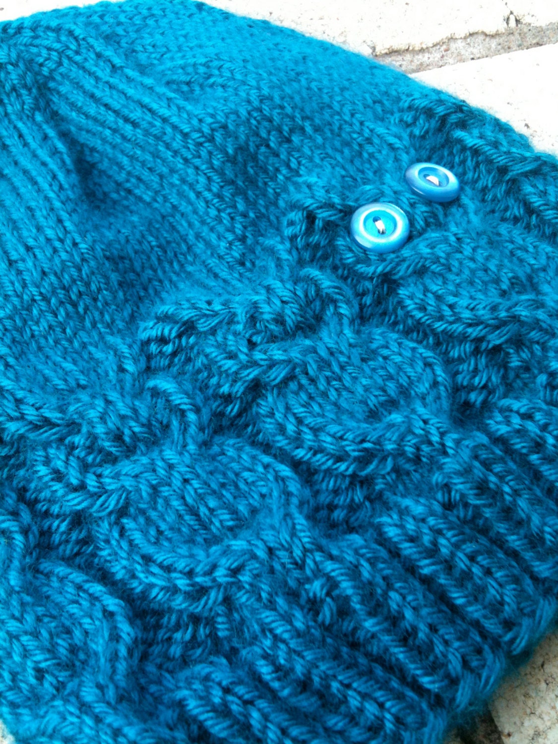 Owl hat - with one pair of button eyes