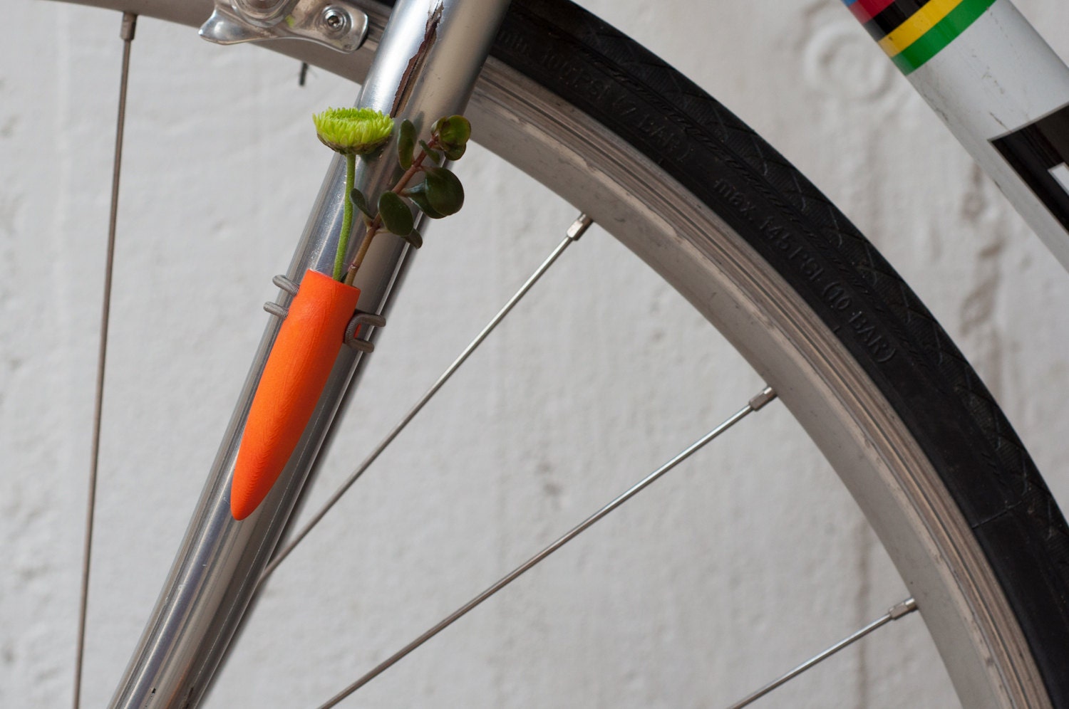 Bud Vase for your Bike in Orange